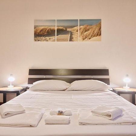 Piazza Statuto Elegant Apartment Торино Екстериор снимка