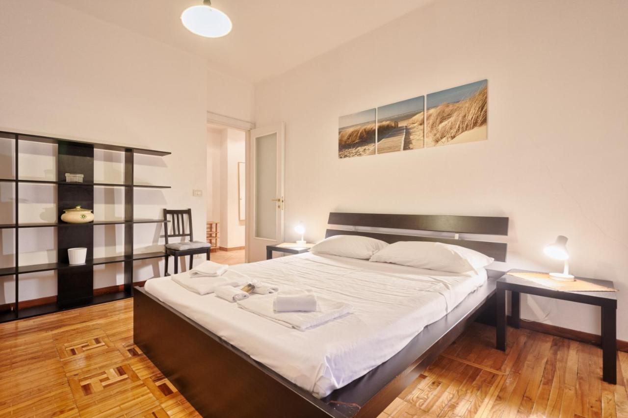 Piazza Statuto Elegant Apartment Торино Екстериор снимка