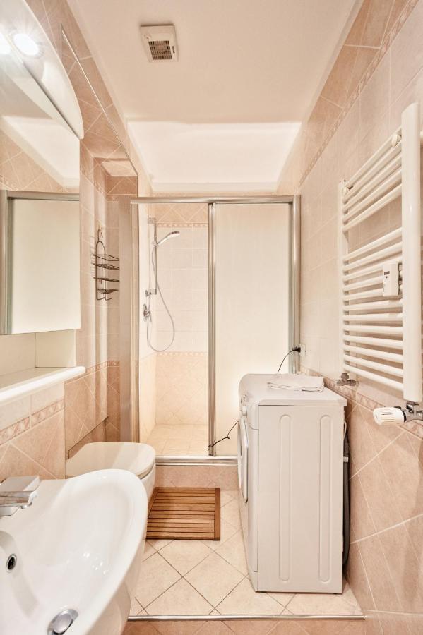 Piazza Statuto Elegant Apartment Торино Екстериор снимка